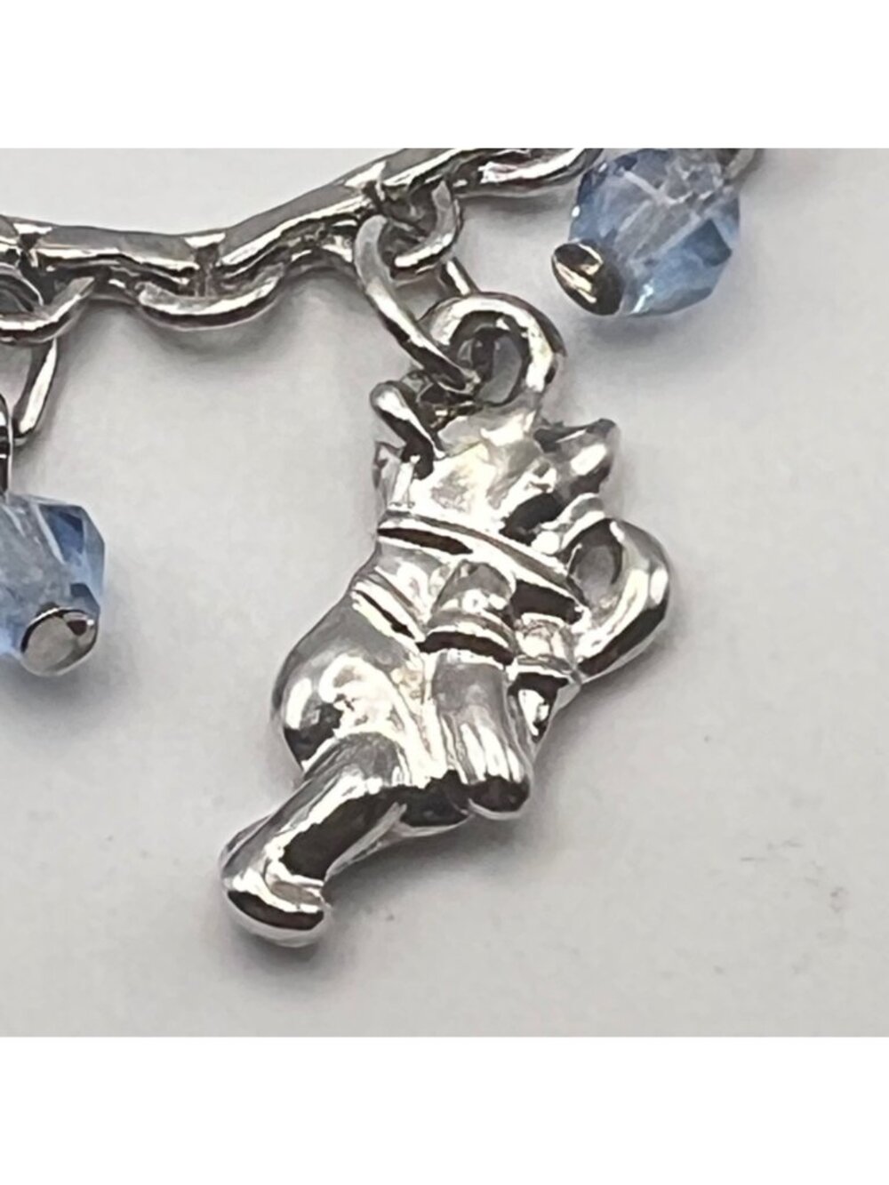 Disney Winnie The Pooh Charm Necklace Bees Butterflies Beads Silver-Tone 16+3" - Picture 4 of 10